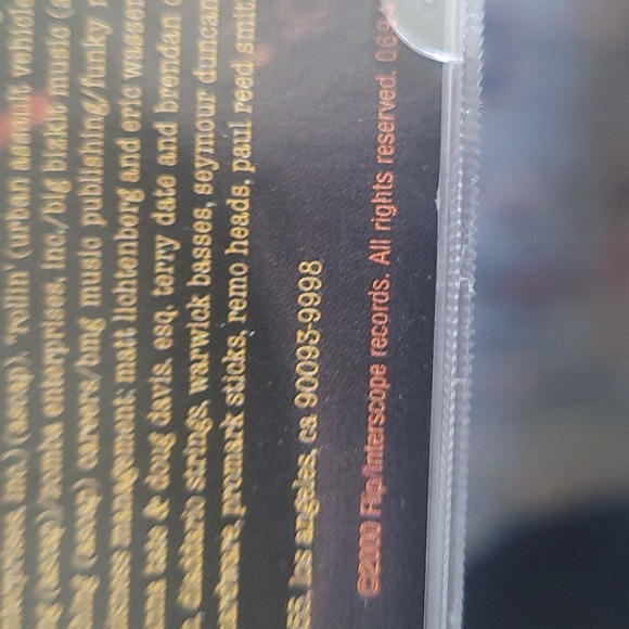 LiMP BiZkit "chocolate flavored starfish and the hot dog flavored water. - Picture 5 of 6